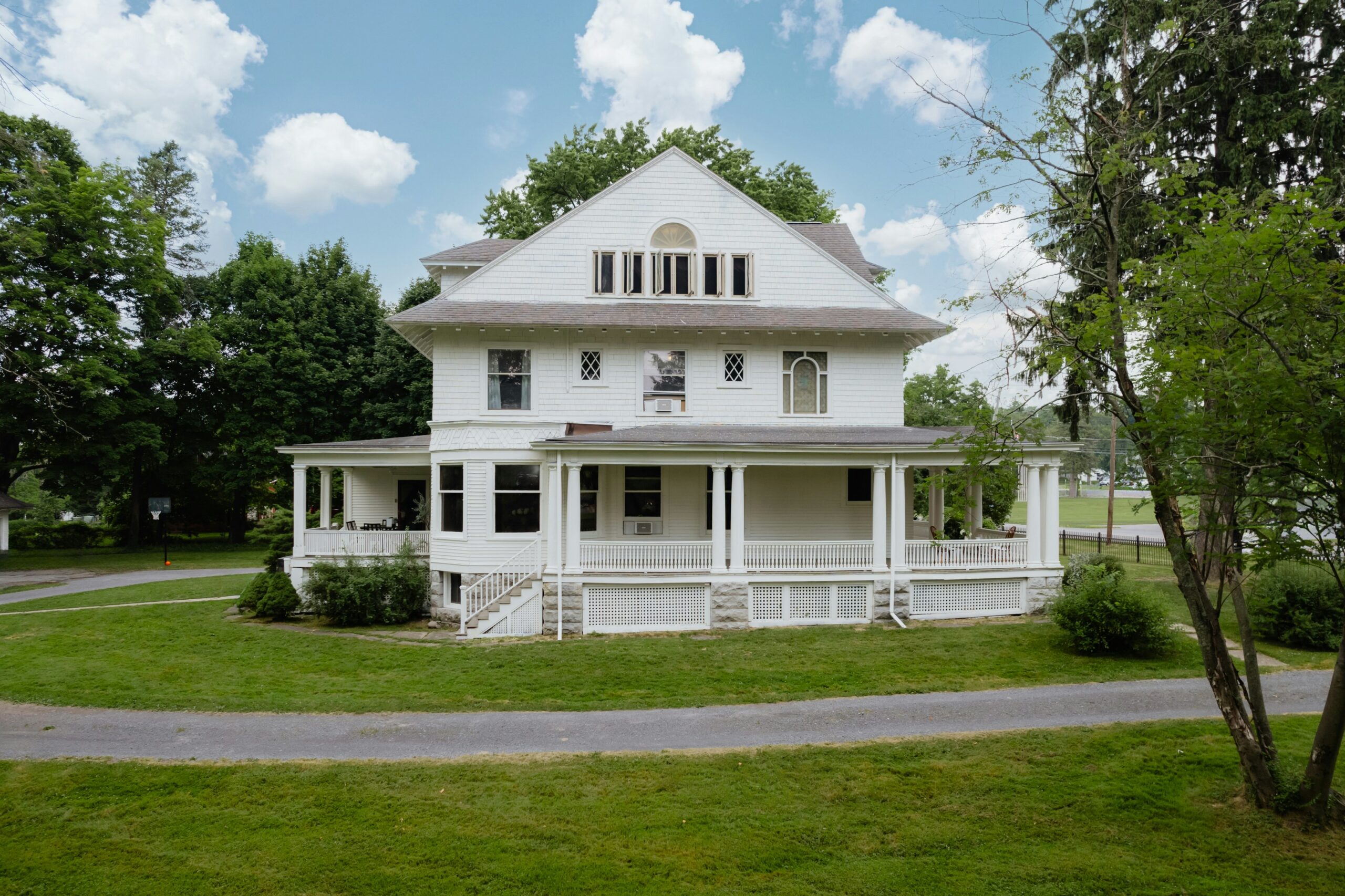 White House Exterior Painting
